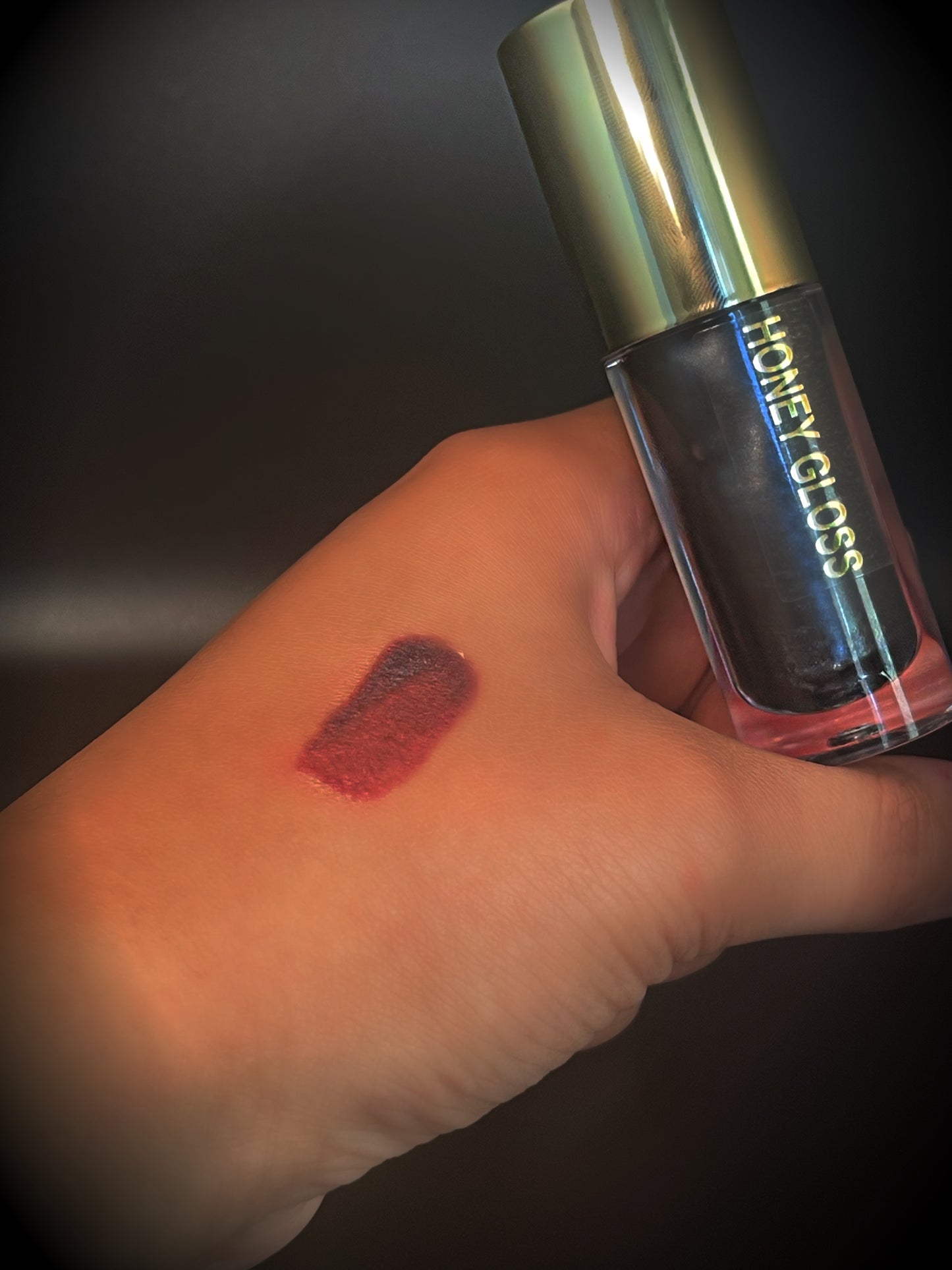 PH Pandora: Color Changing Lip Oil